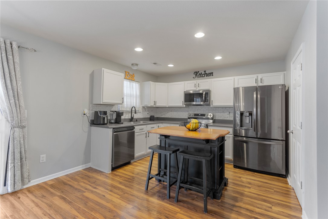 140 Shakleton Drive Anderson, SC 29625 - Photo 6 of 35