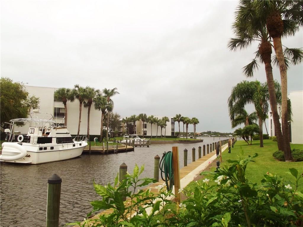 1950 Southwest Palm City Road, Unit 77201 Stuart, FL 34994 - Photo 5 of 26 Gallery Image 5