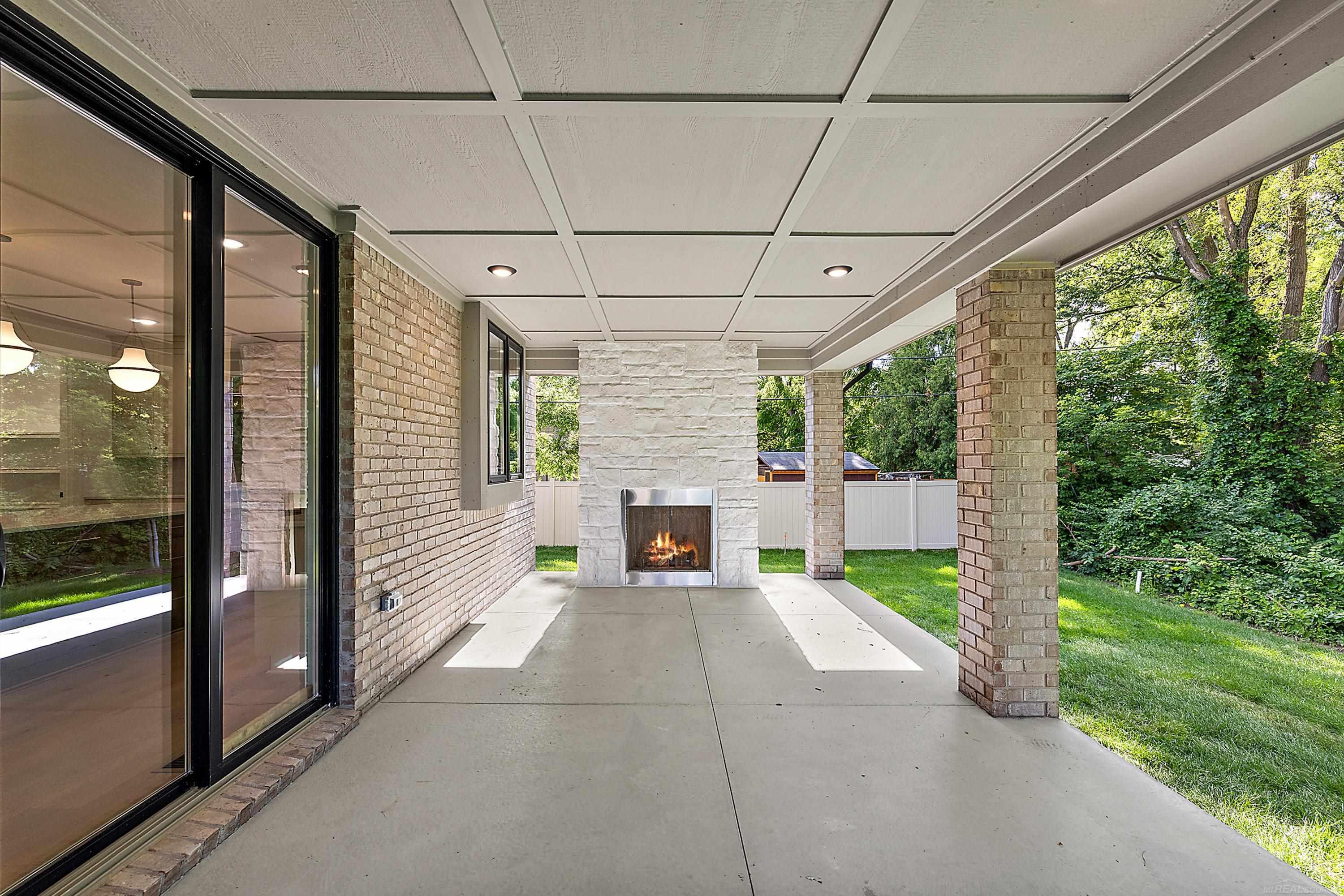 1051 East Avon Road Rochester Hills, MI 48307 - Photo 57 of 61 Gallery Image 57