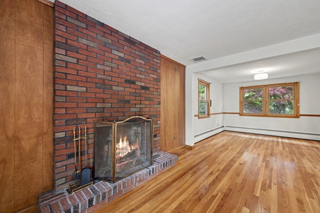26 Arlington Road Burlington, MA 01803 - Photo 11 of 26