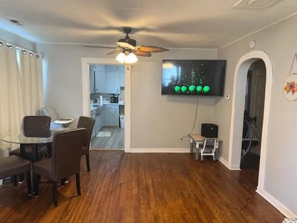 $134,900 | 207 South Connecticut Street, King City, MO 64463