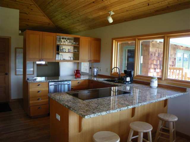 4604 South Dyer Road Spokane, WA 99223 - Photo 5 of 9