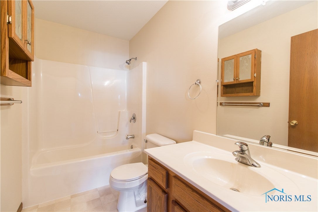 305 Hidden Ridge Drive Delta, OH 43515 - Photo 11 of 23 Gallery Image 11