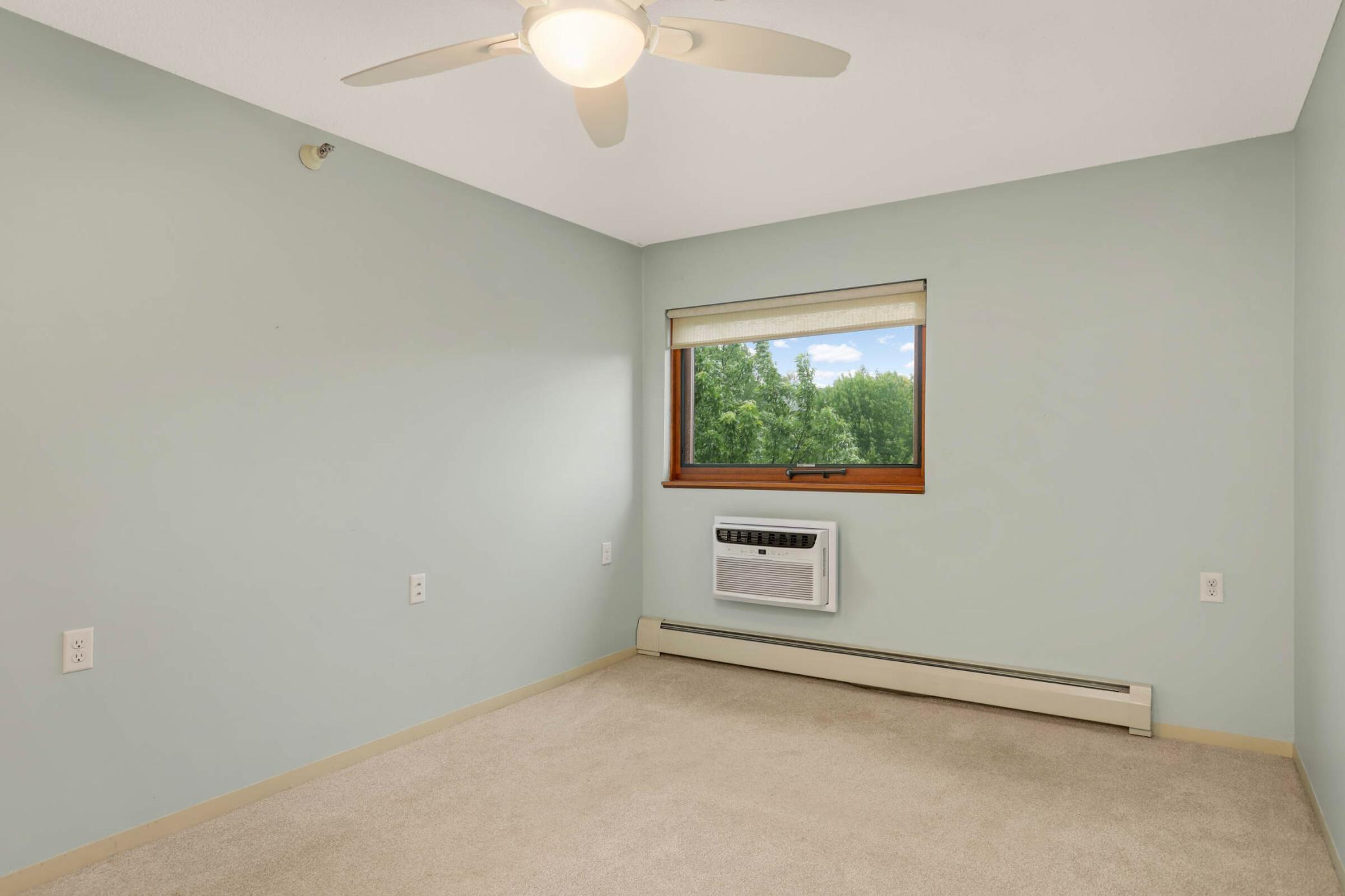 500 County B Road West, Unit 301 Roseville, MN 55113 - Photo 21 of 36 Gallery Image 21