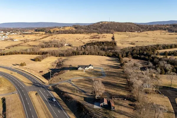 $795,000 | 10716 Harpine Highway, Broadway, VA 22815