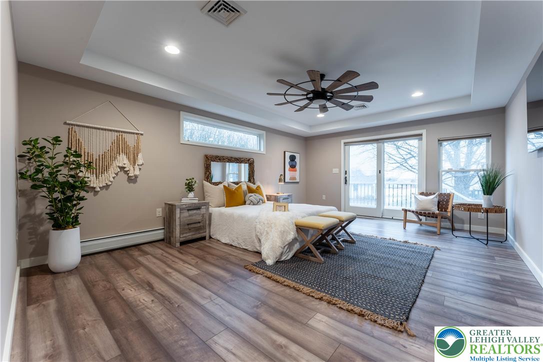 345 South Whitfield Street Nazareth, PA 18064 - Photo 19 of 29 a living room with furniture and a potted plant