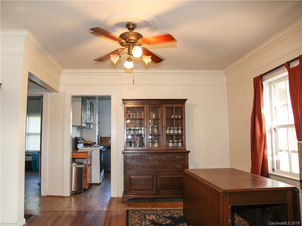 112 East Williams Road Hendersonville, NC 28792 - Photo 13 of 28 Gallery Image 13