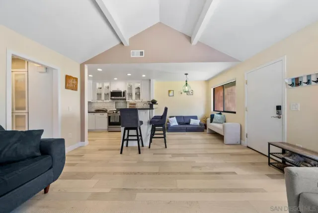 $920,000 | 2459 Caminito Ocean Cove, Cardiff, CA 92007