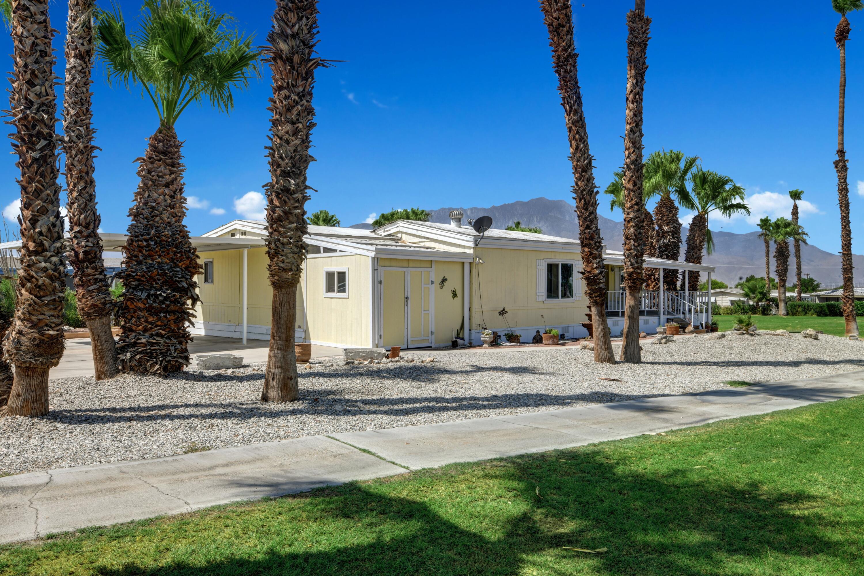 15500 Bubbling Wells Road, Unit 258 Desert Hot Springs, CA 92240 - Photo 25 of 33 258-diagonalview