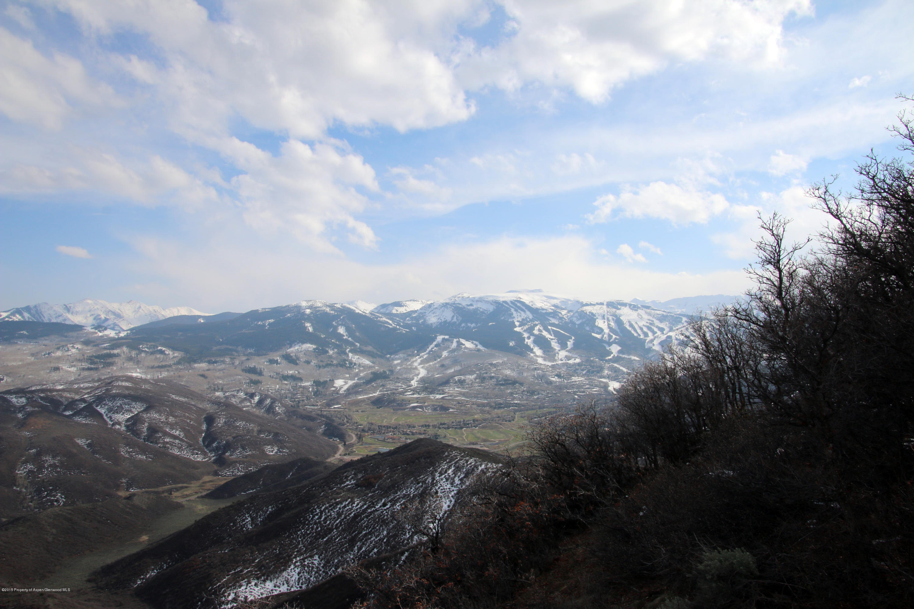 4000 Juniper Hill Road Aspen, CO 81611 - Photo 19 of 63 a view of a sky from a city