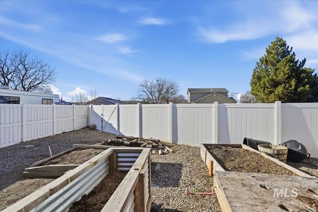 $379,000 | 1012 Northwest 24th Street, Fruitland, ID 83619