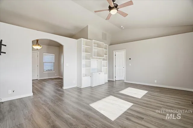 $379,000 | 1012 Northwest 24th Street, Fruitland, ID 83619