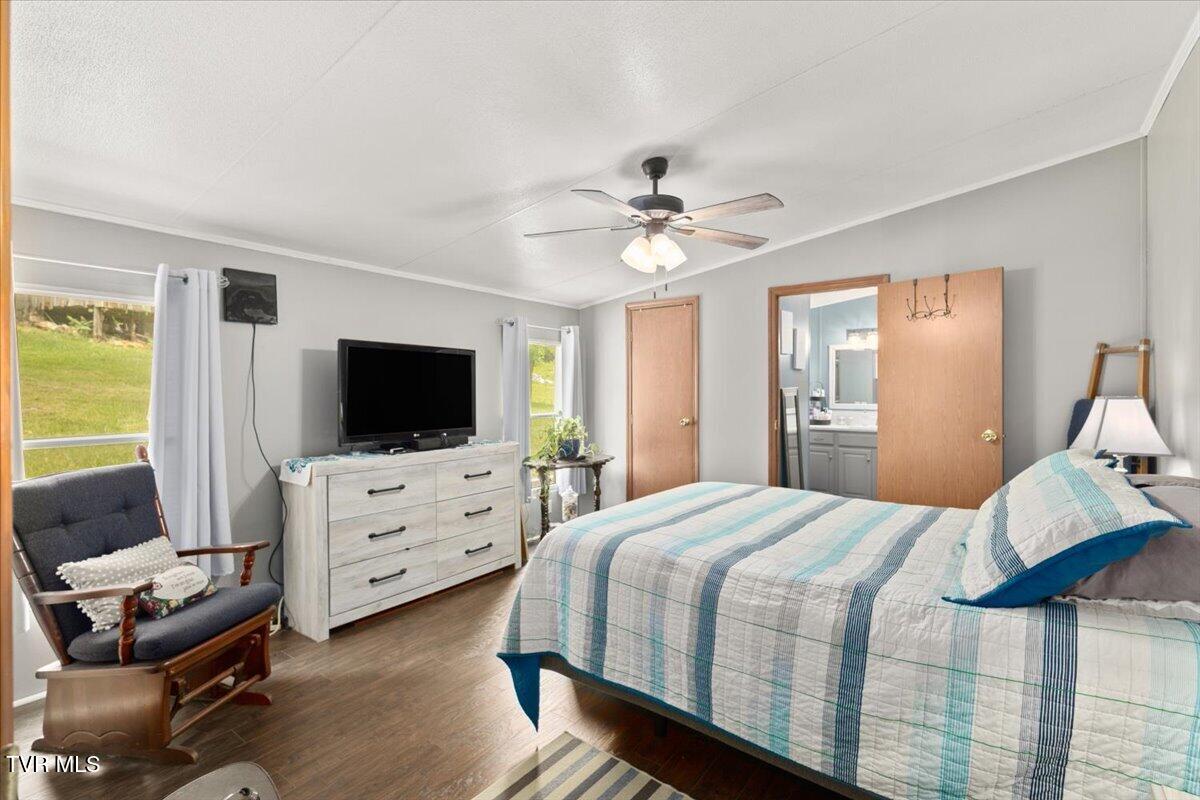 12207 Reedy Creek Road Bristol, VA 24202 - Photo 12 of 43 33-128A2662