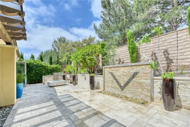 a car parked in front of a building