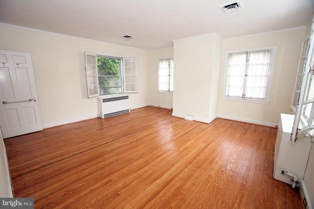 5102 Roland Avenue Baltimore, MD 21210 - Photo 11 of 27 Bedroom (Master)2