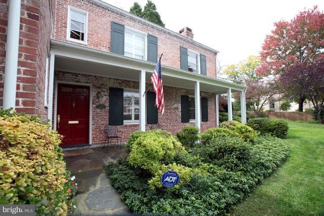 5102 Roland Avenue Baltimore, MD 21210 - Photo 27 of 27 Front