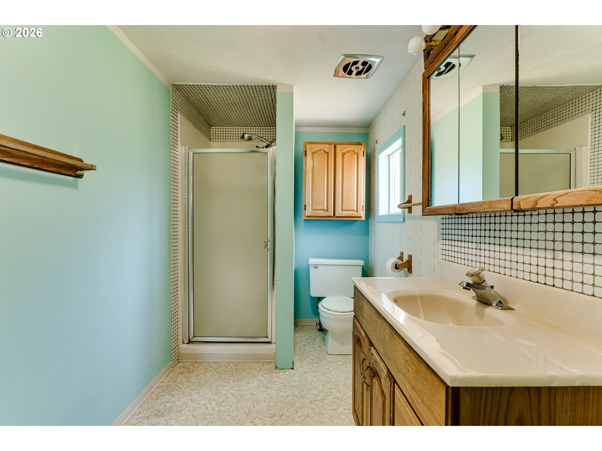 92069 Marcola Road Marcola, OR 97454 - Photo 10 of 34 Bathroom