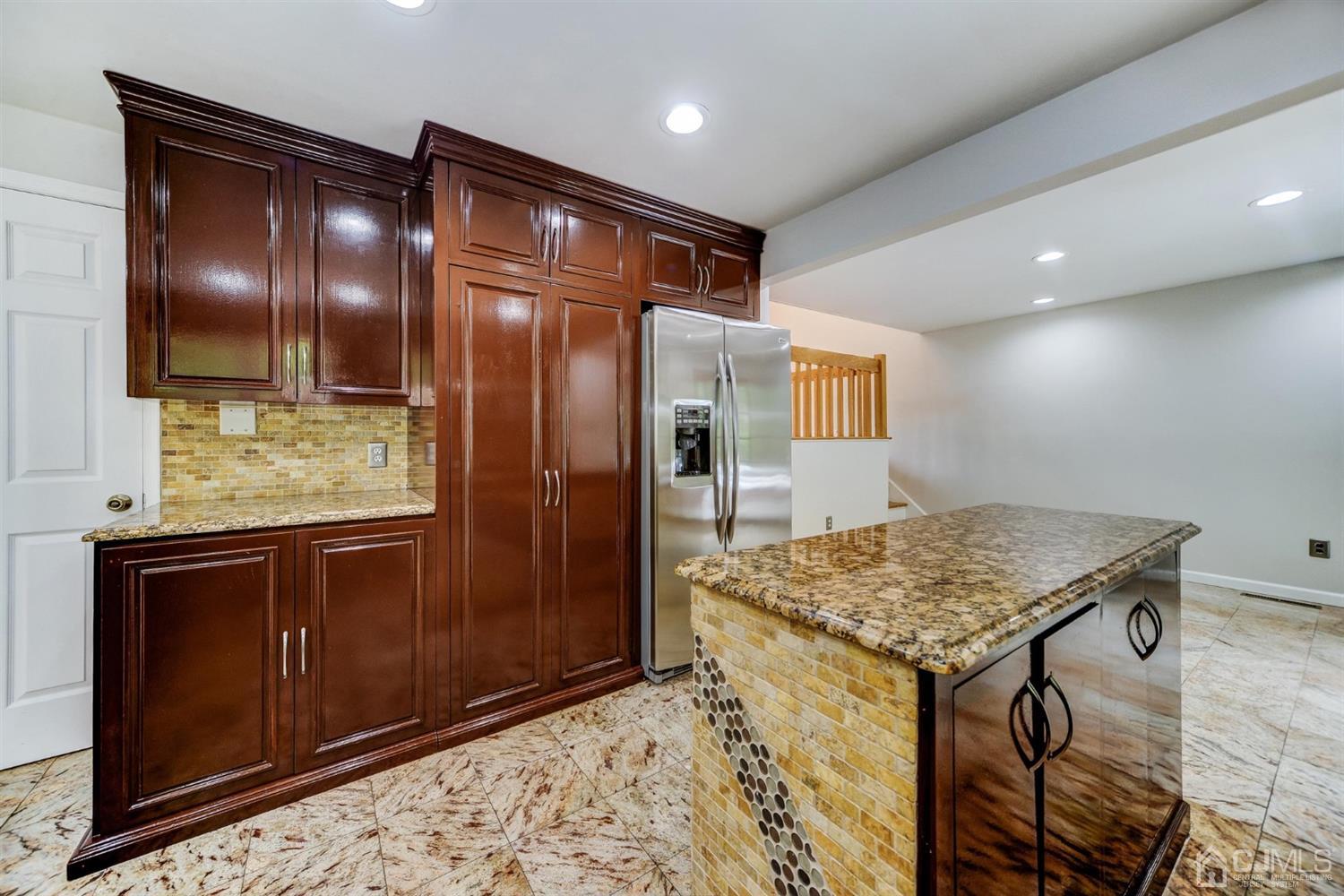 19 Greenwich Road Edison, NJ 08820 - Photo 11 of 39 a bathroom with a granite countertop sink and a mirror