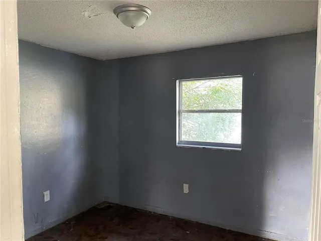 $800 | 401 Kilgore Street, Wildwood, FL 34785