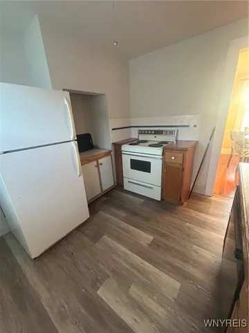 $1,400 | 156 Eiseman Avenue, Unit 1, Buffalo, NY 14217