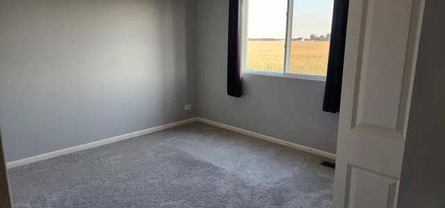 $400,400 | 6010 Winterhaven Drive, Joliet, IL 60431