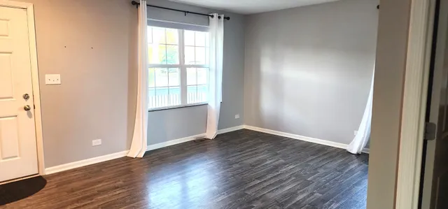 $400,400 | 6010 Winterhaven Drive, Joliet, IL 60431