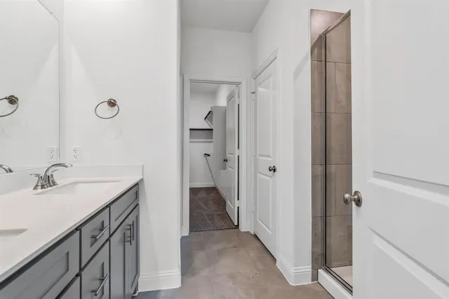 a view of walk in closet