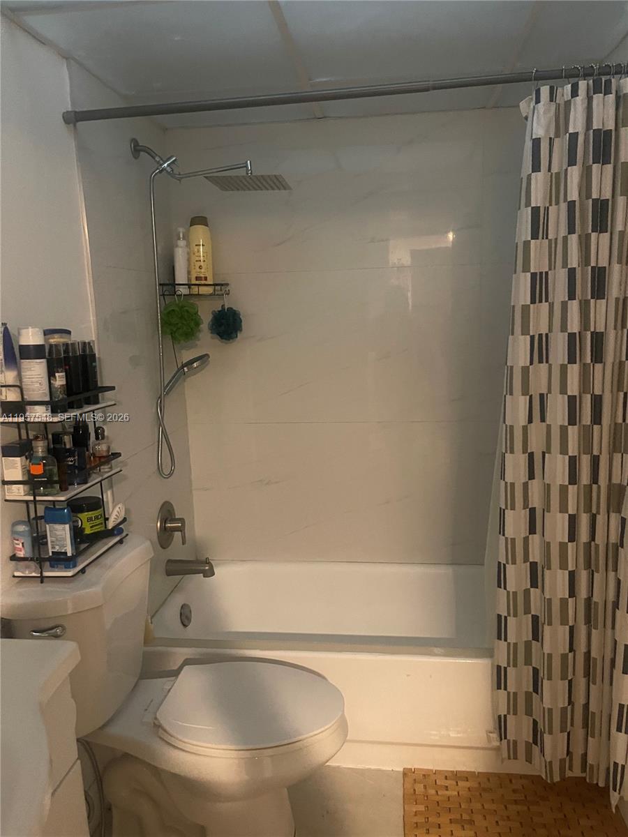 10525 Southwest 112th Avenue, Unit 315 Miami, FL 33176 - Photo 8 of 9 a bathroom with a bathtub and a shower