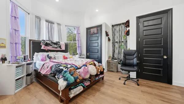 $305,000 | 306 Pine Avenue, South Pittsburg, TN 37380