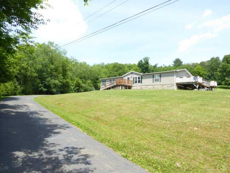 154 Brethren Summit Road Farmington, PA 15437 - Photo 3 of 17 Exterior Front.