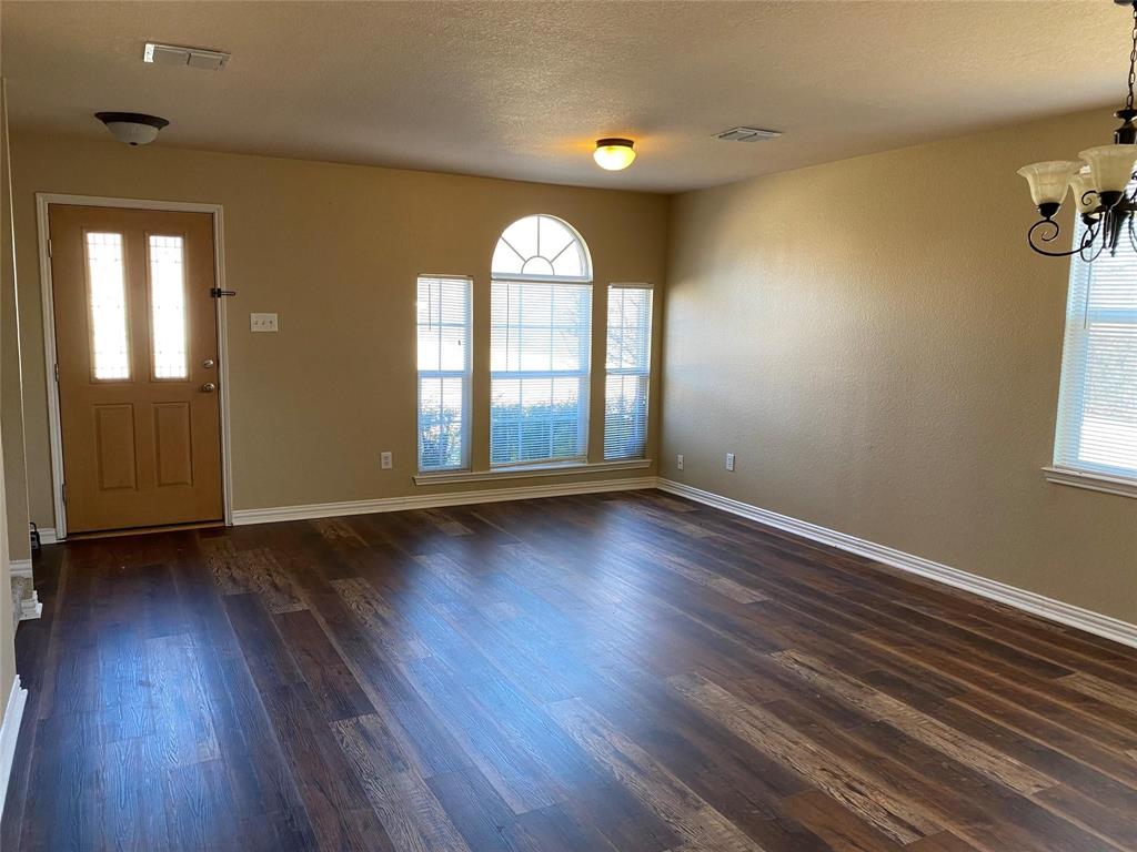 13021 Minnow Way Frisco, TX 75035 - Photo 3 of 15