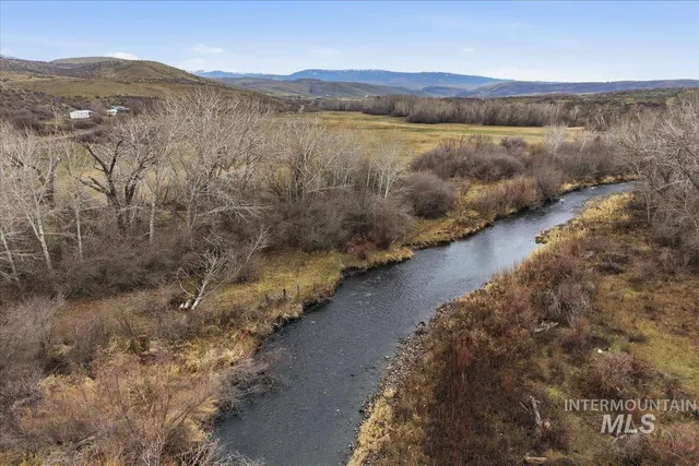 $729,800 | 2168 Middle Fork Road, Council, ID 83612