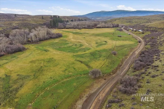 $729,800 | 2168 Middle Fork Road, Council, ID 83612