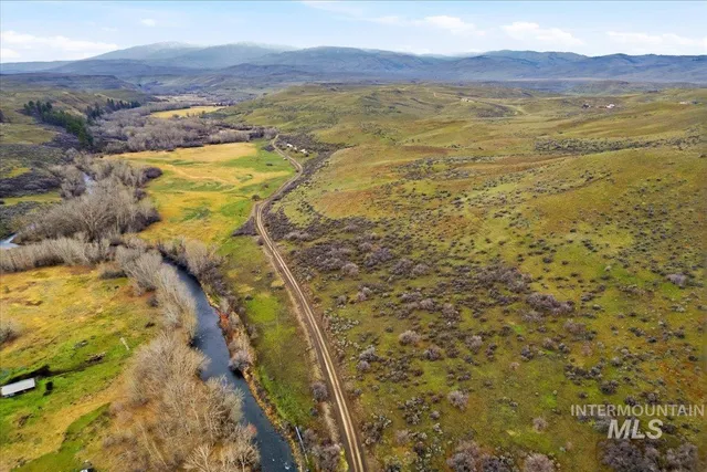 $729,800 | 2168 Middle Fork Road, Council, ID 83612