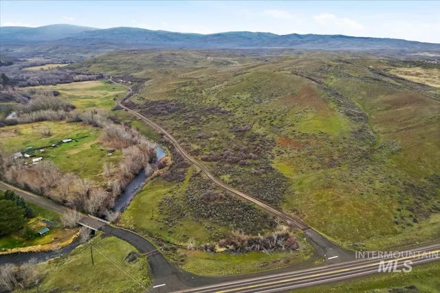 $729,800 | 2168 Middle Fork Road, Council, ID 83612