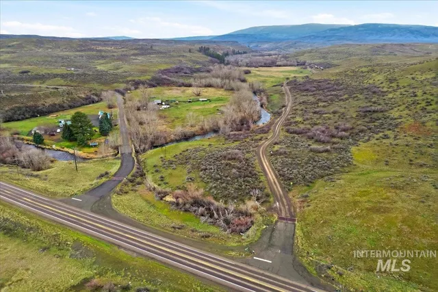 $729,800 | 2168 Middle Fork Road, Council, ID 83612