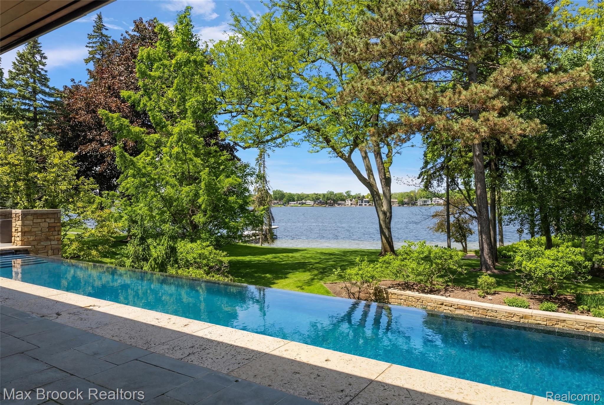 4740 Dow Ridge Road West Bloomfield, MI 48324 - Photo 38 of 47 Virtual-2.jpg