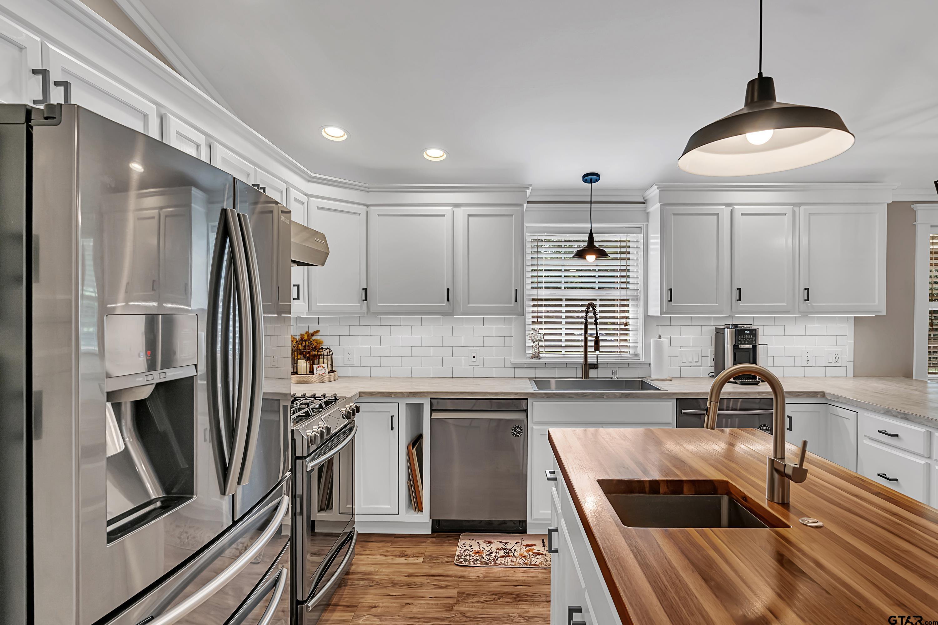 580 Jones Road Longview, TX 75603 - Photo 13 of 48