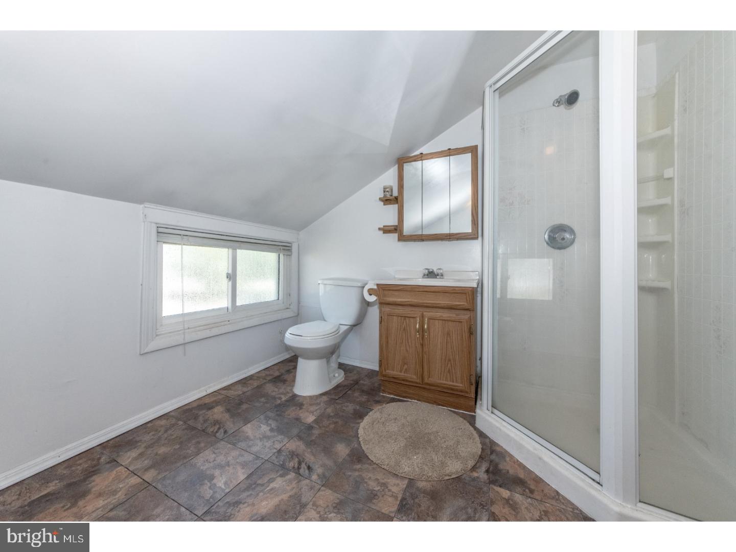 28 Goodrock Road Levittown, PA 19057 - Photo 22 of 25