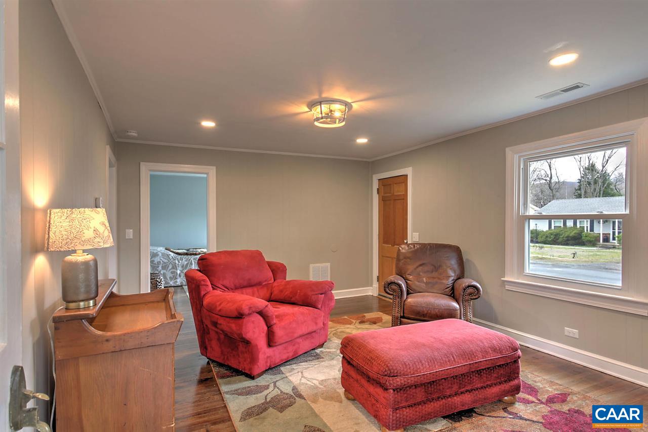 901 Rougemont Avenue Charlottesville, VA 22902 - Photo 10 of 21 Gallery Image 10