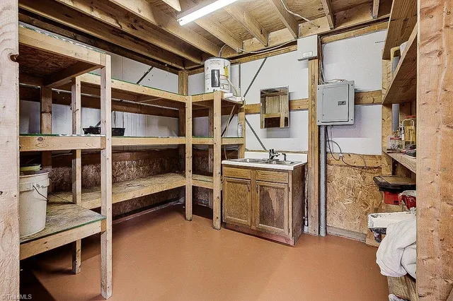 $479,900 | 104 Willowbrook Drive, Thomasville, NC 27360