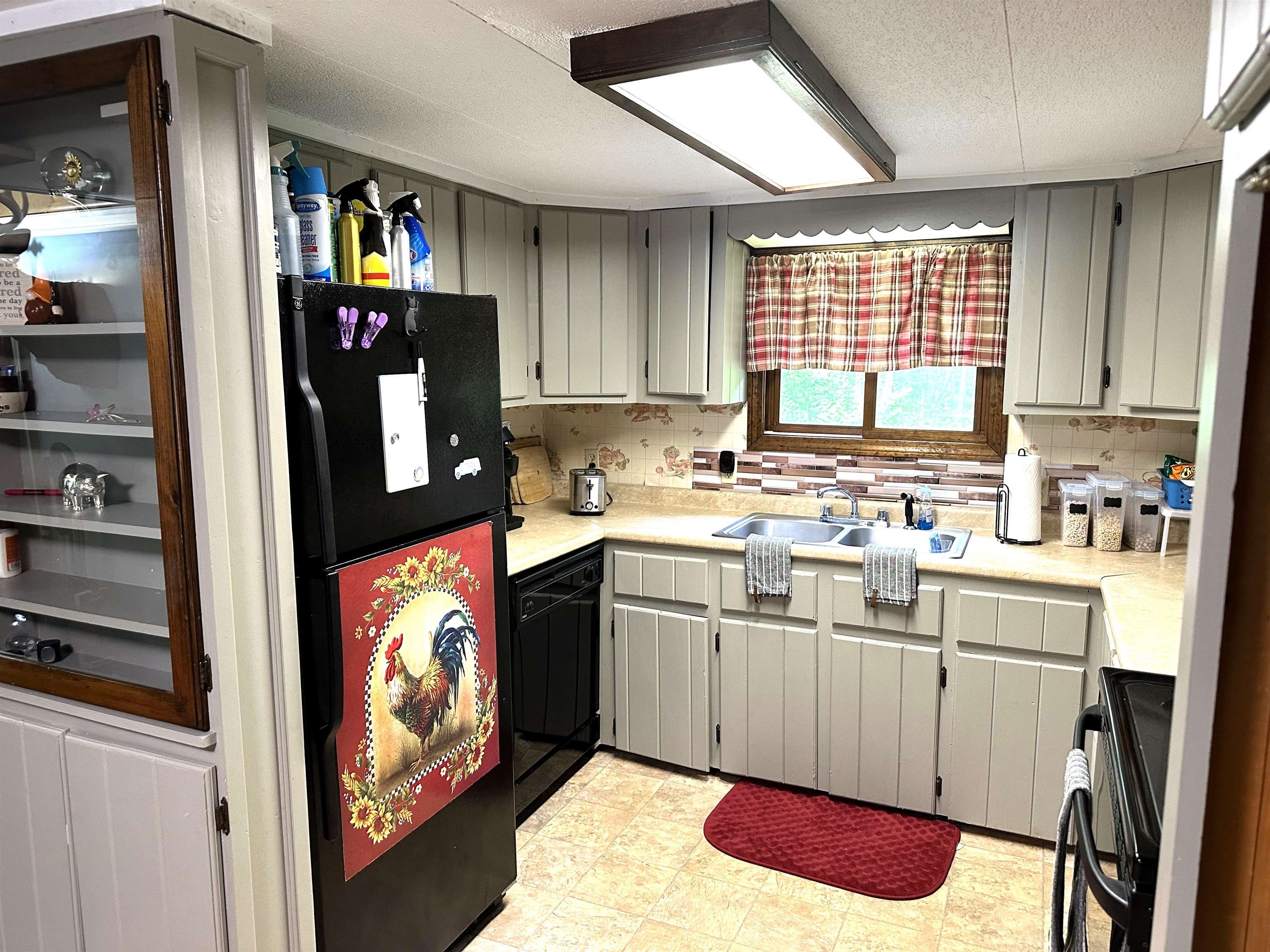 405 Pickering Road Rochester, NH 03839 - Photo 8 of 21