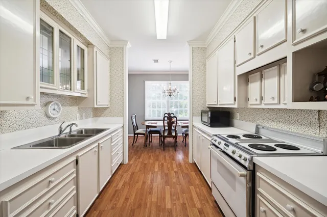 $850,000 | 15418 Waldwick Drive, Tomball, TX 77377