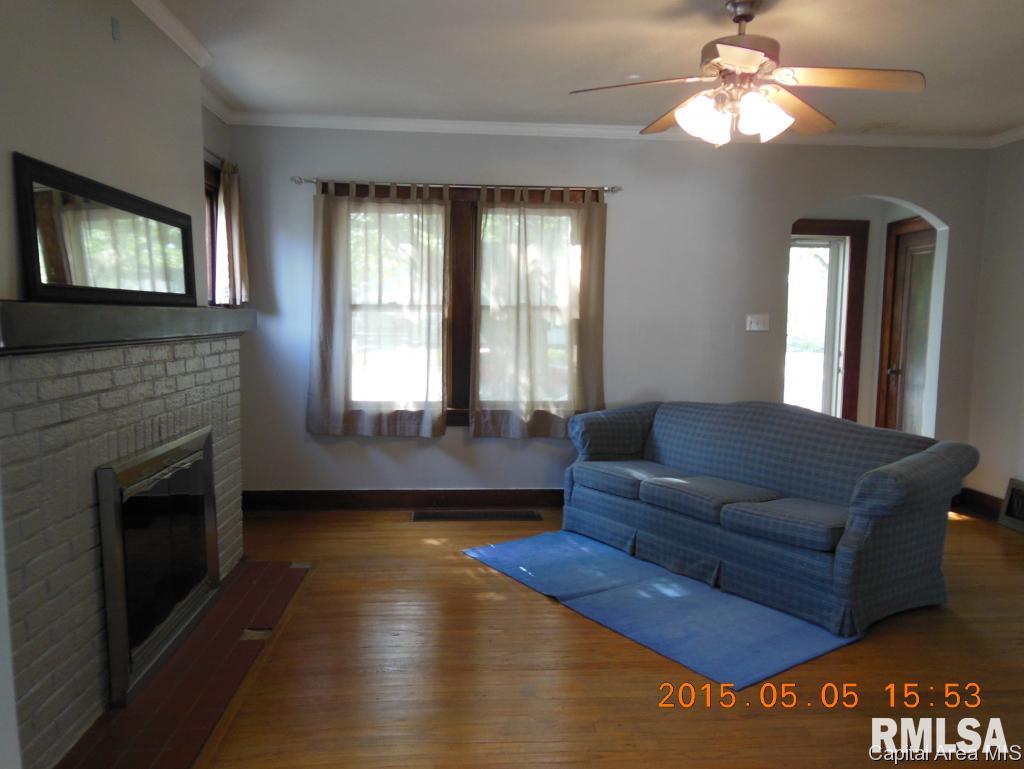 2544 South 6th Street Springfield, IL 62703 - Photo 3 of 12
