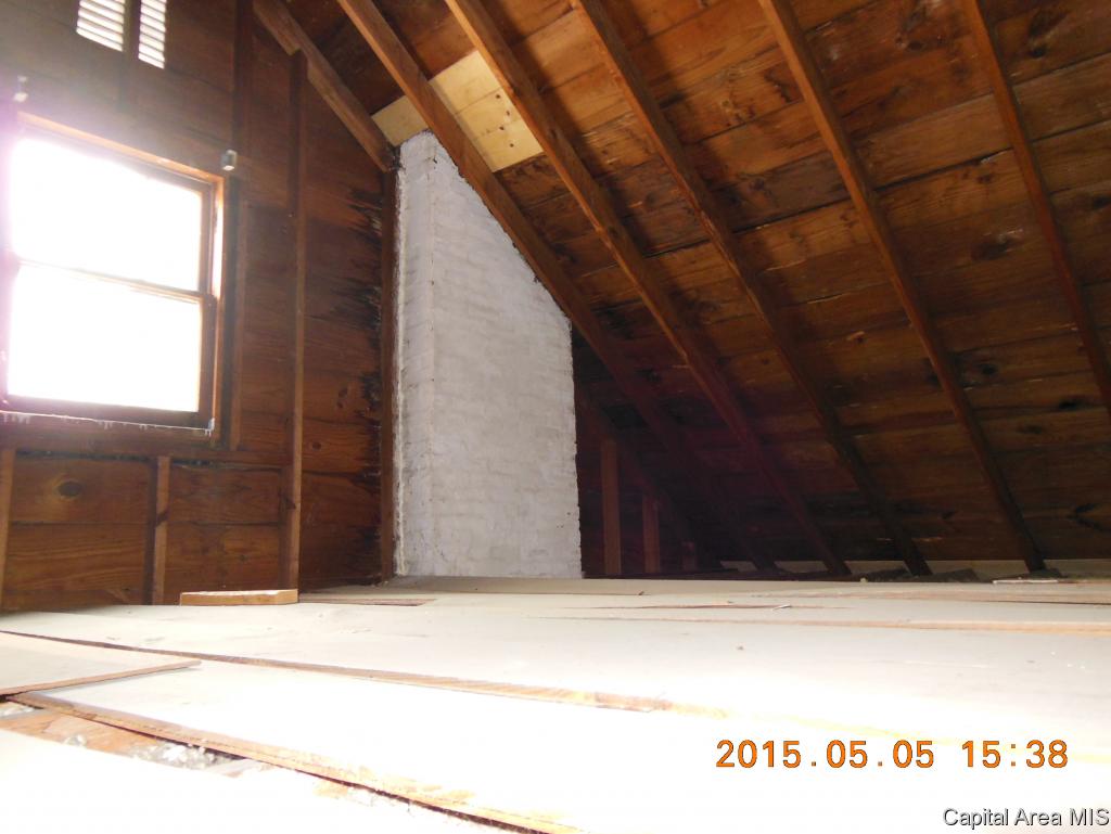2544 South 6th Street Springfield, IL 62703 - Photo 9 of 12