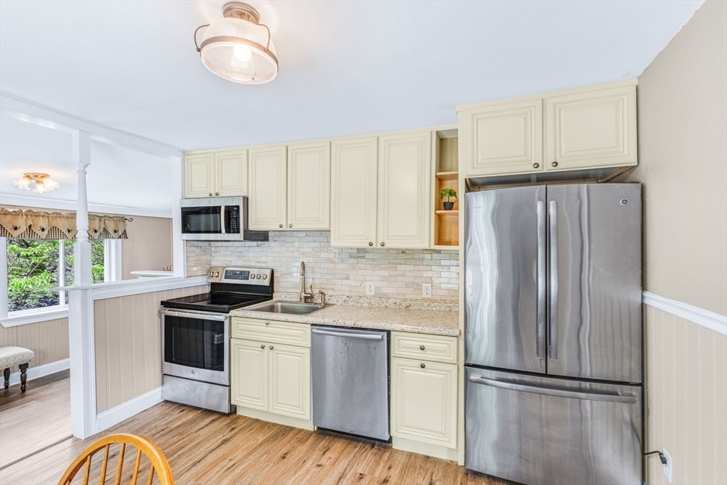 4 4th Road Hopkinton, MA 01748 - Photo 11 of 27 Gallery Image 11