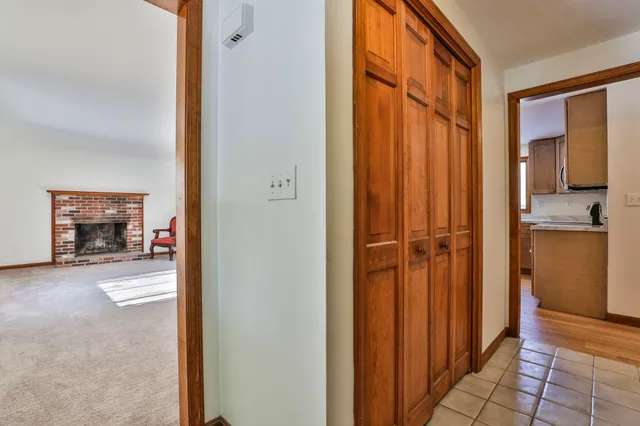 $550,000 | 12 Beaver Lake Road, Derry, NH 03038