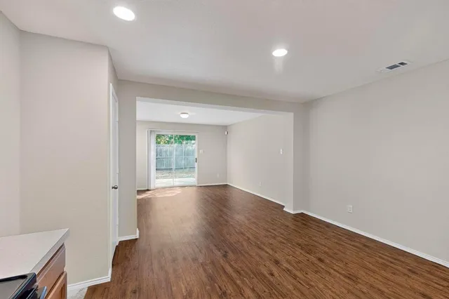 $2,050 | 9120 Sun Haven Way, Fort Worth, TX 76244