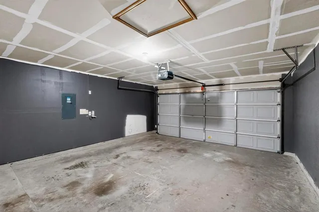 $2,050 | 9120 Sun Haven Way, Fort Worth, TX 76244