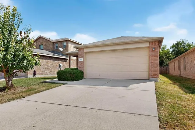 $2,050 | 9120 Sun Haven Way, Fort Worth, TX 76244